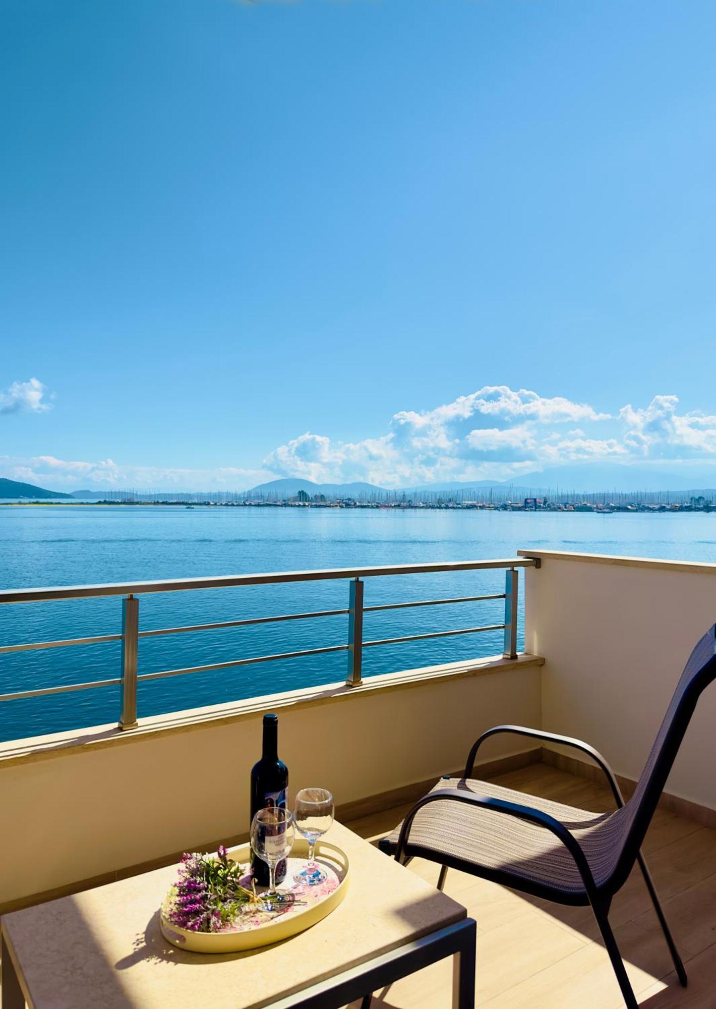 Apartamento Bluish 3A Preveza Exterior foto